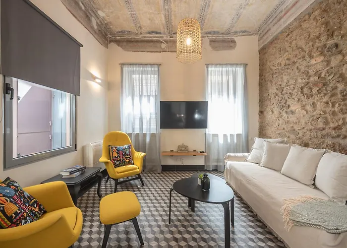 Contemporary Acropolis House